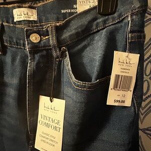NWT Nicole Miller Vintage Comfort Jeans in Deep Blue W/Pockets “Worn Style”
